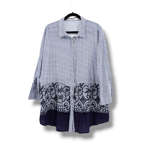 Solitaire Women's Plus Striped Embroidered Flower Button Down Shirt Blue Size 3X - Picture 1 of 12